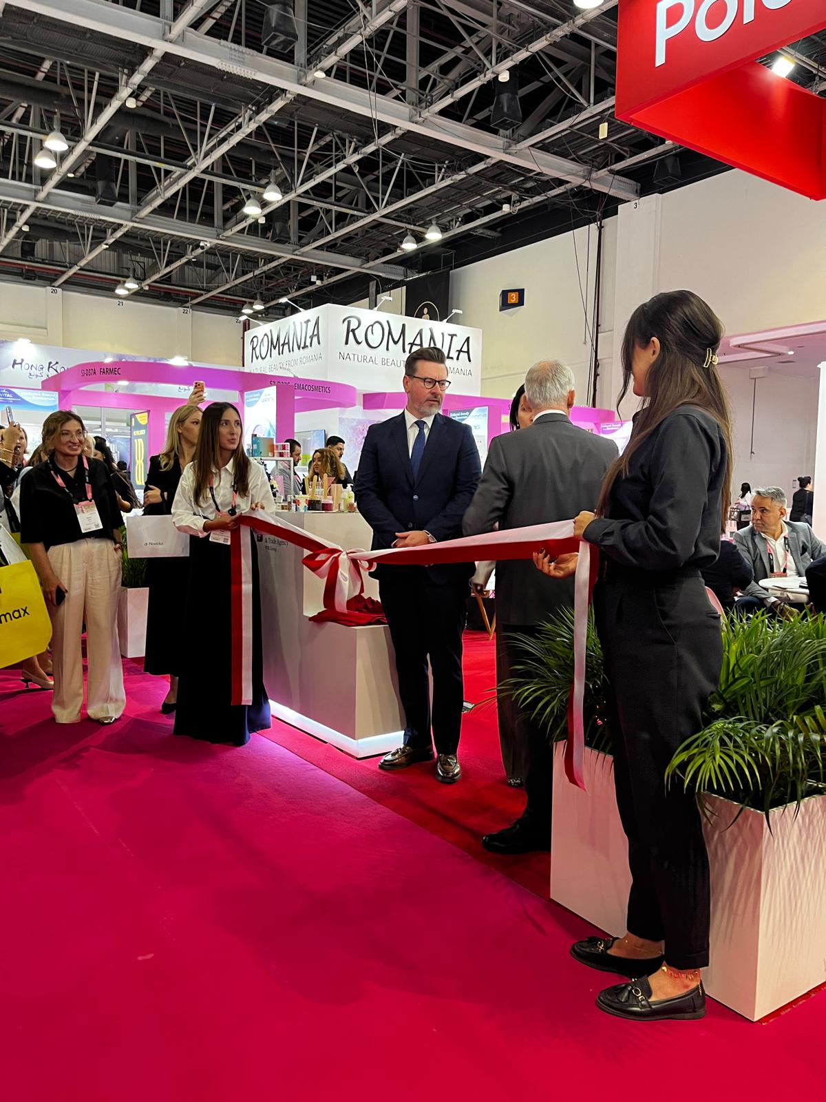 49c93227-8944-4b50-809e-e5eb871f3790